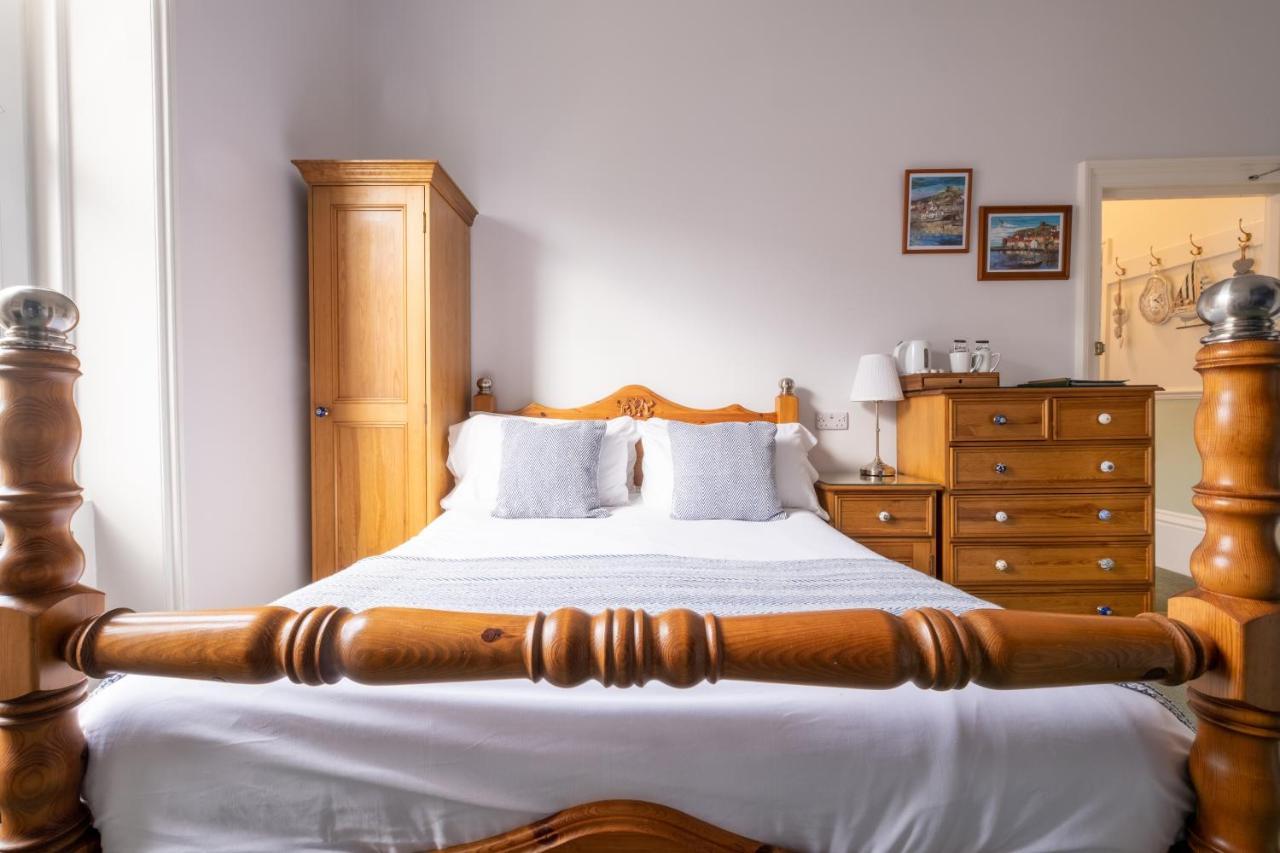 Number 7 Guest House ウィットビー エクステリア 写真